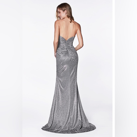 CINDERELLA DIVINE size 8 - Picture 2 of 8